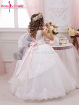 Beauty Emily White Ivory Flower Girl Dresses 2018 Ball Gown Pink Belt Bow Lace Wedding Party Girl Prom Dresses