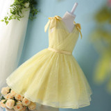 NIXUANYUAN 2017 New Design Yellow Tulle Ball Gown Short V Neck Lace Flower Girl Dresses 2017 Cheap Knee Length Gown With Bow