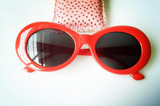 NIRVANA Kurt Cobain Classic Retro Mens Sunglasses Brand Designer Plastic Frame Oval Sun Glasses for Men Vintage Eyewear