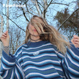 2018 new retro old school street girl unif embroidery striped blue pullover loose and short knitted sweater women and men