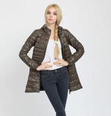 Gizmosy! Female Warm Winter Jacket Women Down Coat Thin 90% White Duck Down Parka Ultra-light Long Down Jacket Outwear BN011