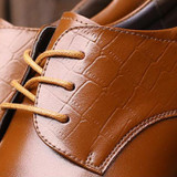 2017 Crocodile Unique Italian Luxury Genuine Leather Men Shoes Dress Black Brown Men's Shoes Men Flats Wedding Oxfords Shoe
