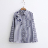 Autumn Floral Embroidery White Long Sleeve Women Blouses Blue Striped Shirt Cotton Casual Women Tops Blusas 2018 Fashion shirt