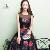 LOVONEY M209 Sexy See Through Back Long Prom Dresses 2017 A Line Flower Pattern Floor-Length Prom Party Gown Robe De Soiree