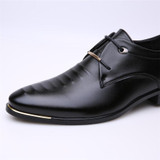 Waikol Hot Sale New Oxford Shoes for Men Fashion Men Lace Up Shoes Spring Autumn Men Casual Flat Patent PU Leather Men Shoes