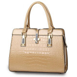 Vogue Star Women Messenger Bags Casual Tote Femme Luxury Handbags Women Bag Designer High quality Shoulder Crossbody Bags LA300
