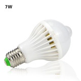 PIR Motion Sensor LED light E27 5W 7W 9W 12W CDS Night Sensor lamp Bulb Smart PIR Switch 220V Pathway Corridor Stairs lighting