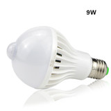 PIR Motion Sensor LED light E27 5W 7W 9W 12W CDS Night Sensor lamp Bulb Smart PIR Switch 220V Pathway Corridor Stairs lighting