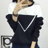 Trendy Women’s Winter Hoodie - Black and White Color Block V Pattern Pullover Sweatshirt - Stylish Tracksuit for Ladies (Sizes M-XXL)