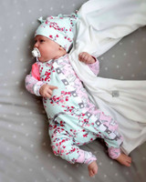Adorable Floral Newborn Baby Girls Romper Set with Hat - Trendy Autumn Jumpsuit and Sunsuit Outfits