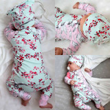 Floral Newborn Baby Girl Outfit Set - Long Sleeve Bodysuit Romper Jumpsuit with Matching Hat - 2-Piece Sunsuit Clothing Set