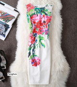 CYAN Summer Dress Women 2018 Casual Plus Size Elegant Floral Print Party Dress Sexy Slim Ladies White Bodycon Dress Female 4XL