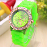 2017 New Hot Geneva Watch Women Quartz WristWatch Crystal Silicone Watches for women an Relojes Mujer