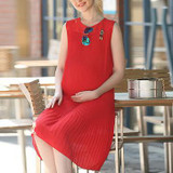 Maternity Pleated Sleeveless Knee-Length Dress