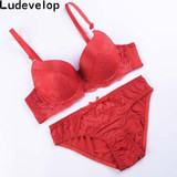 2017 Fashion Sexy charming lace bra gather together Shape Wear women bra set Comfortable Underwear women bra and thong suits