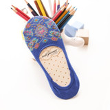 2017 Fashion New Woman's Socks 4 Colors Female Cotton Invisible Ankle Sock Summer Stealth Retro Folk Style Silicone Socks