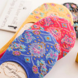 2017 Fashion New Woman's Socks 4 Colors Female Cotton Invisible Ankle Sock Summer Stealth Retro Folk Style Silicone Socks