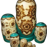 Green Matryoshka Nesting Dolls 7 Pieces