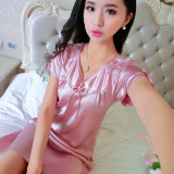2017 Summer Female Sexy Nightgown Short Sleeved Comfortable Silk Nightdress Bathrobe Woman Temptation Sleepshirts Sexy Lingerie