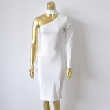 2017 One shoulder dress High neck white party dresses black sexy club dress bodycon bandage autumn winter women dress vestidos 2017 One shoulder dress High neck white party dresses black sexy club dress bodycon bandage autumn winter women dress vestidos