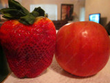 Fruit seeds 300pcs Super Giant Strawberry perfume bonsai strawberry fruit, edible strawberry seeds for home garden plant