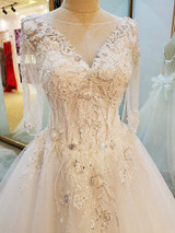 Long Sleeve A-line V-neck Lace Beaded Ivory Wedding Dresses Elegant Bride Dress Wedding Gowns 2018 New Design Custom Made XG04