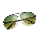 2017 High Quality Green Lens Night Driving Sunglasses Men Metal Frame Vintage Night Vision Goggles Brand Men's Sun Glasses UV400