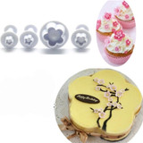 2016 Hot Sale 4Pcs/Set Plum Flower Plunger Fondant Mold Cutter Sugarcraft Cake tools Decorating Christmas Cake Decorating Tools