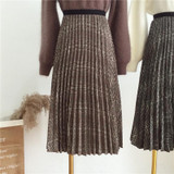 2017 new autumn hit color lattice was thin loose loose waist high waist skirt pleated skirts women in the long section