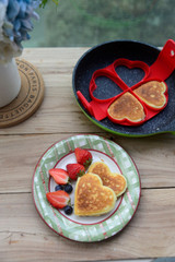 2017 New nonstick pancake maker egg ring maker kitchen non stick flippin'pancake maker pancake silicone mold
