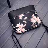 2017 Retro handbag Flower Print Crossbody Bag Women Fashion Small Shoulder Bag Zipper Women Messenger Bags bolsa feminina