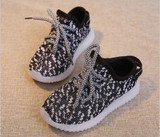 2017 Fashion Colorful lighted Children shoes LED Lovely Cool New brand Cool kids sneakers casual baby boys girls shoes