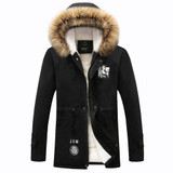 2017 New Fashion Men Winter Jacket Warm Fur Collar Thicken Winter Coat Men Parka Casual Hooded Outwear Parka Men S-4XL