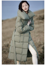 OLN Luxury Women Down Coat Winter Thicken Light Down Jacket Fashion 2017 Long Overcoat High Quality Outerwear Europe Parka New