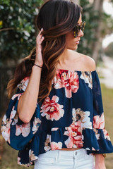 Chicnico Casual Bateau Off Shoulder Big Floral Print Top Chicnico Casual Bateau Off Shoulder Big Floral Print Top