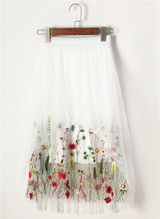 Colorfaith 2017 New Puff Women Mesh Tulle long Skirt Fashion Vintage Pleated Floral Embroidery Elegant Female Tutu Skirts SP043