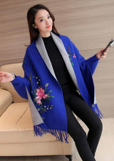 TWOTWINSTYLE 2017 Spring Women Embroidery Floral Tassel Trench Coats Cloak Long Sleeves Female Knit Cardigan Sweater Windbreaker