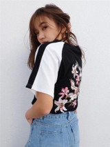 High Quality On the Back Flower Embroidery T-shirt Women Kawaii Pattern Short Sleeve Design Cotton T Shirt Women Tees Tops