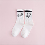 Novelty Women Saturn Planet Patterned Crew Socks New Fashion Harajuku Women's Star Striped Skateboard Cotton Long Sock