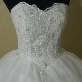 QQ Lover 2017 High Quality Elegant Luxury White Lace Wedding Dress Vintage Plus Size Ball Gowns Free Shipping Vestido De Noiva