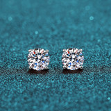 Round Cut Moissanite Diamond Classis Stud Earrings