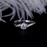 14K/18K Gold Round Cut Moissanite Diamond  Classic Ring for women