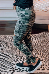 Hollow out Skinny Jeans with Pocket