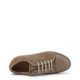 THE WALL FASHION SHOES-  Men Sportwear, We Got Cha !!
