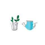 FREE! Finger Heart Earrings