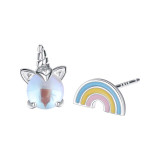 FREE! Finger Heart Earrings