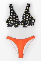 DAISY KNOTTED V-NECK BIKINI