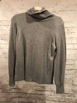 GRAY 100% CASHMERE TURTLENECK