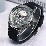 Skull men’s watch
