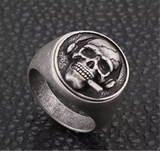 Skull relief SS ring